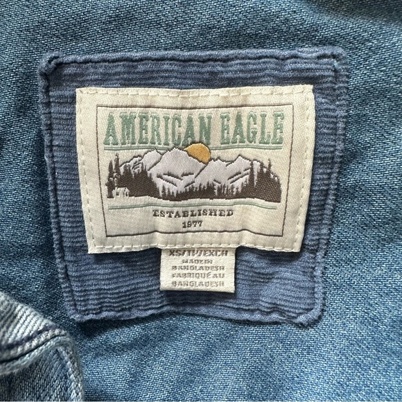 American Eagle Outfitters Denim Button Up Chambray Puff Sleeve 100% Cotton XS - Picture 6 of 7